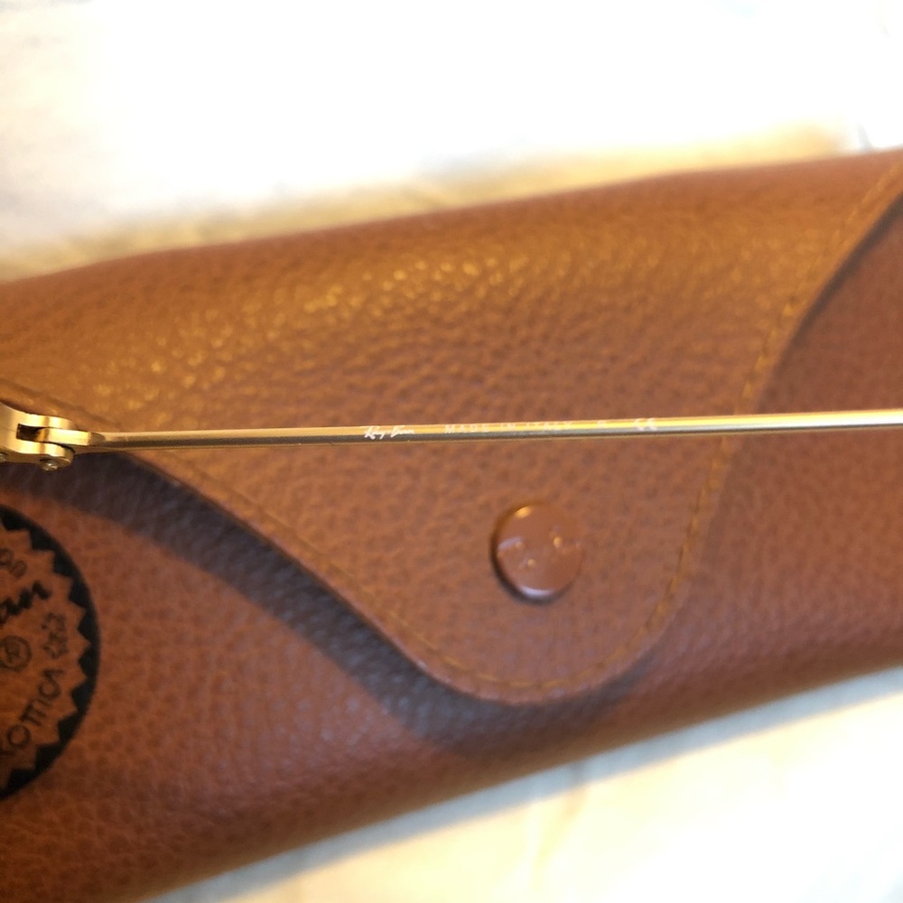Ray-Ban Aviator - Picture 3 of 5